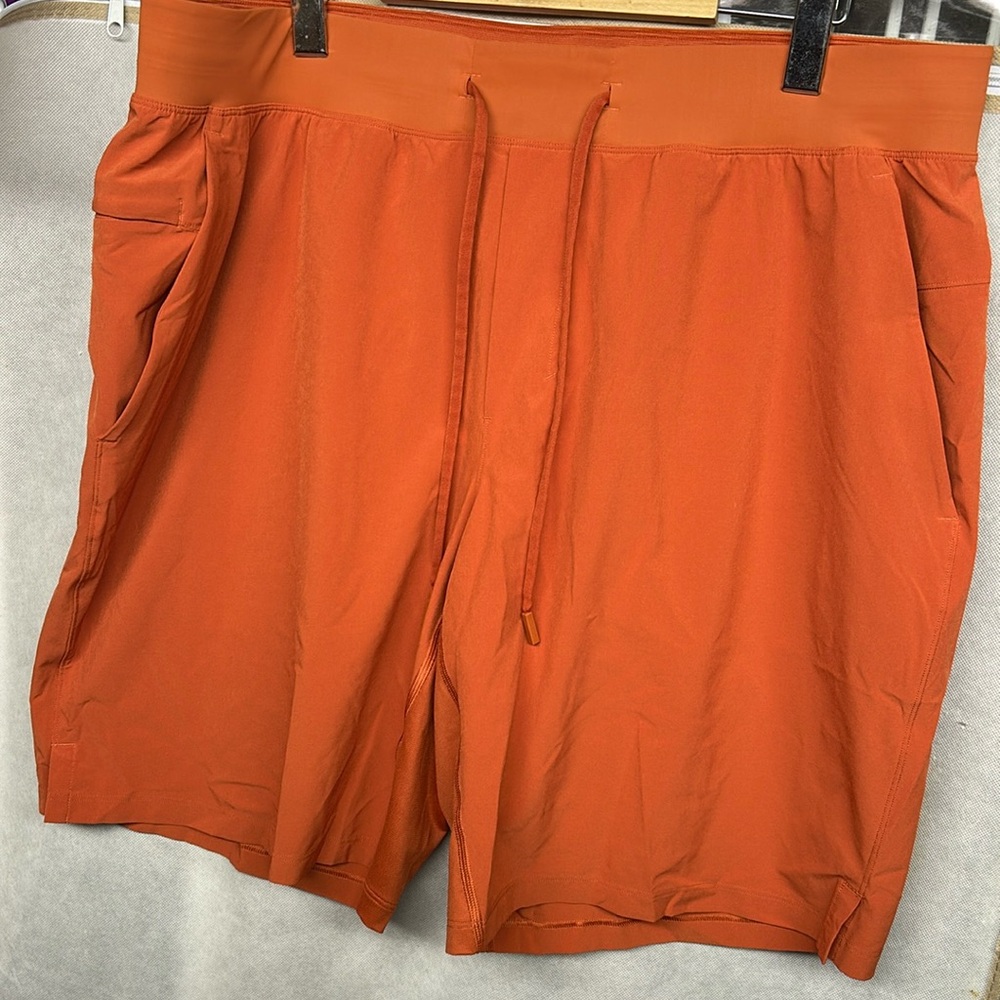 New without tags size XXL Lululemon shorts